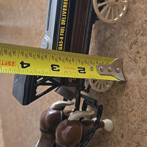 ERTL HORSE DRAWN Gas-A Fuel Tanker Wagon Locking Coin Bank VINTAGE 1990S - Picture 8 of 11